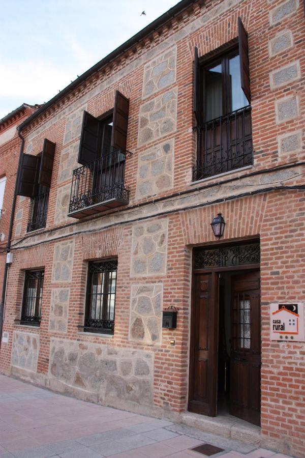 Casa Rural Puerta De Castilla Velayos Exterior foto